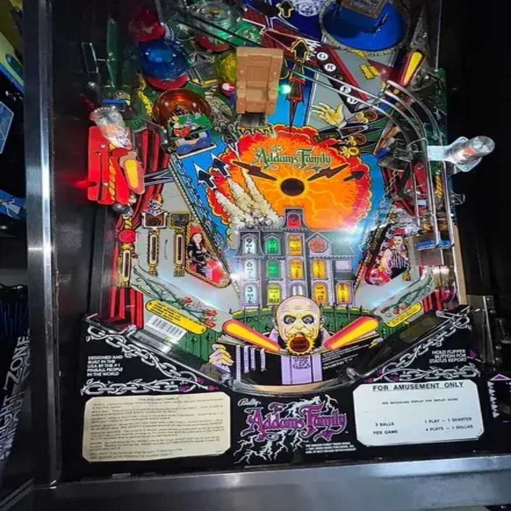 Addams family pinball machine