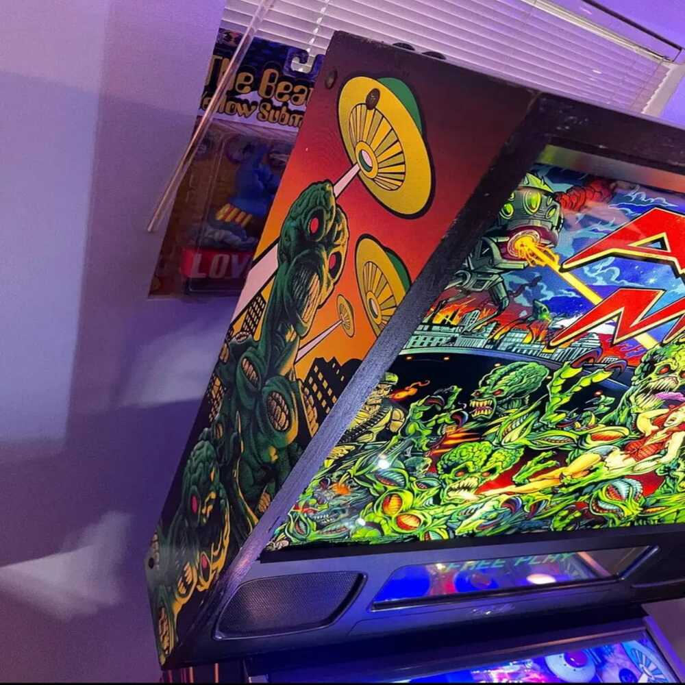 Attack From Mars Pinball Machine