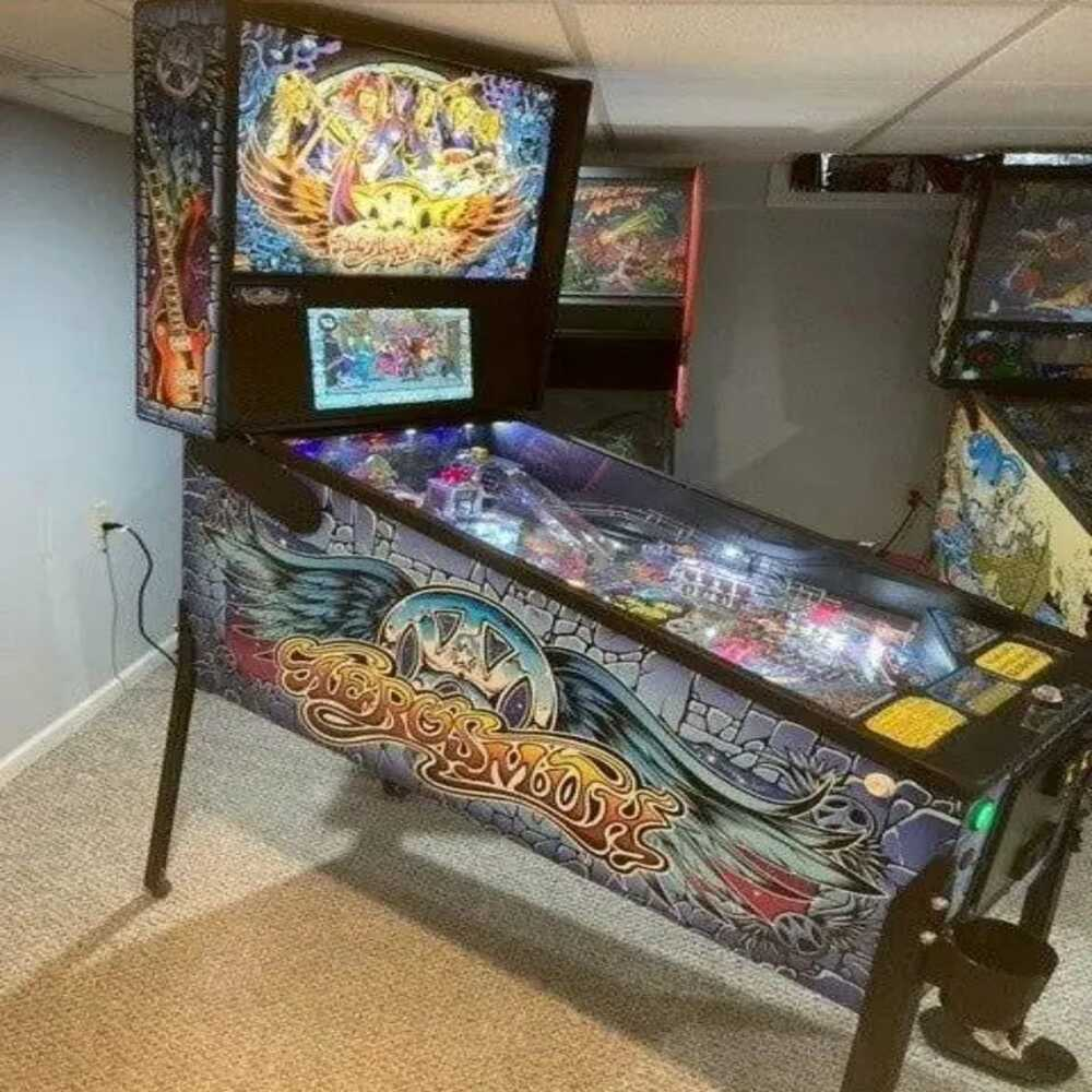 Aerosmith Pro Pinball machine